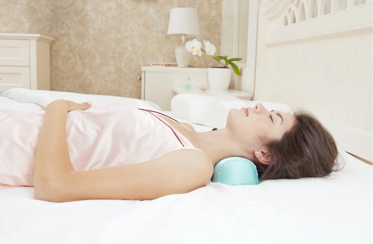 Польза ароматических валиков и подушек для сна